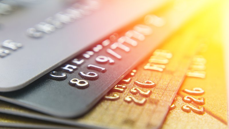 Нови общи условия за издаване и ползване на банкови карти на физически лица